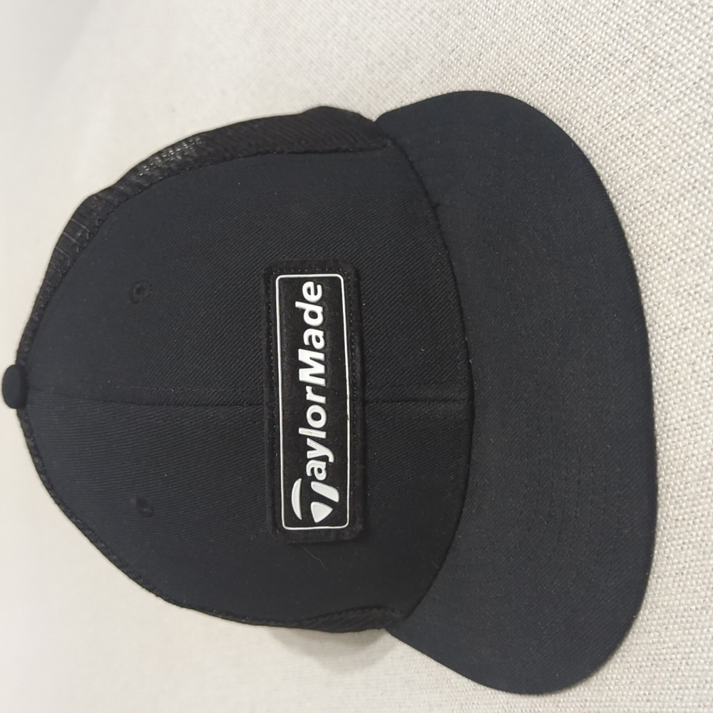 Taylor made Golf hat
